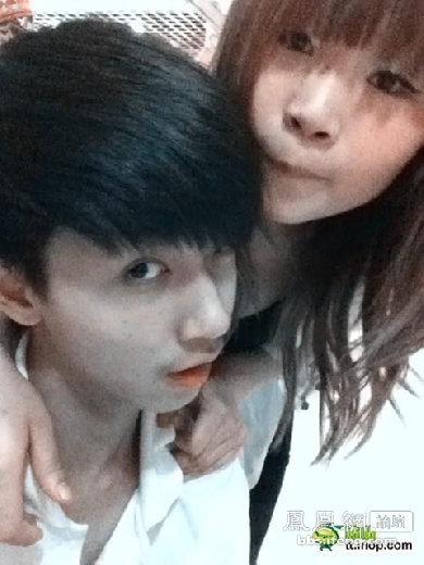 ���Ͼ���90��Ů�������Ÿ���