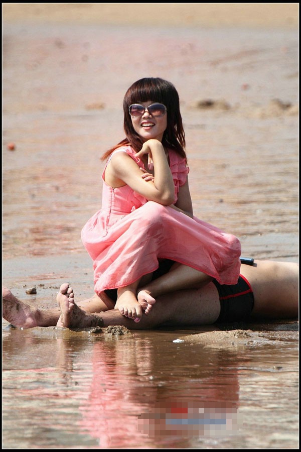 ����ɳ̲���ǶԿ��ŵ����²����գ�ͼ��